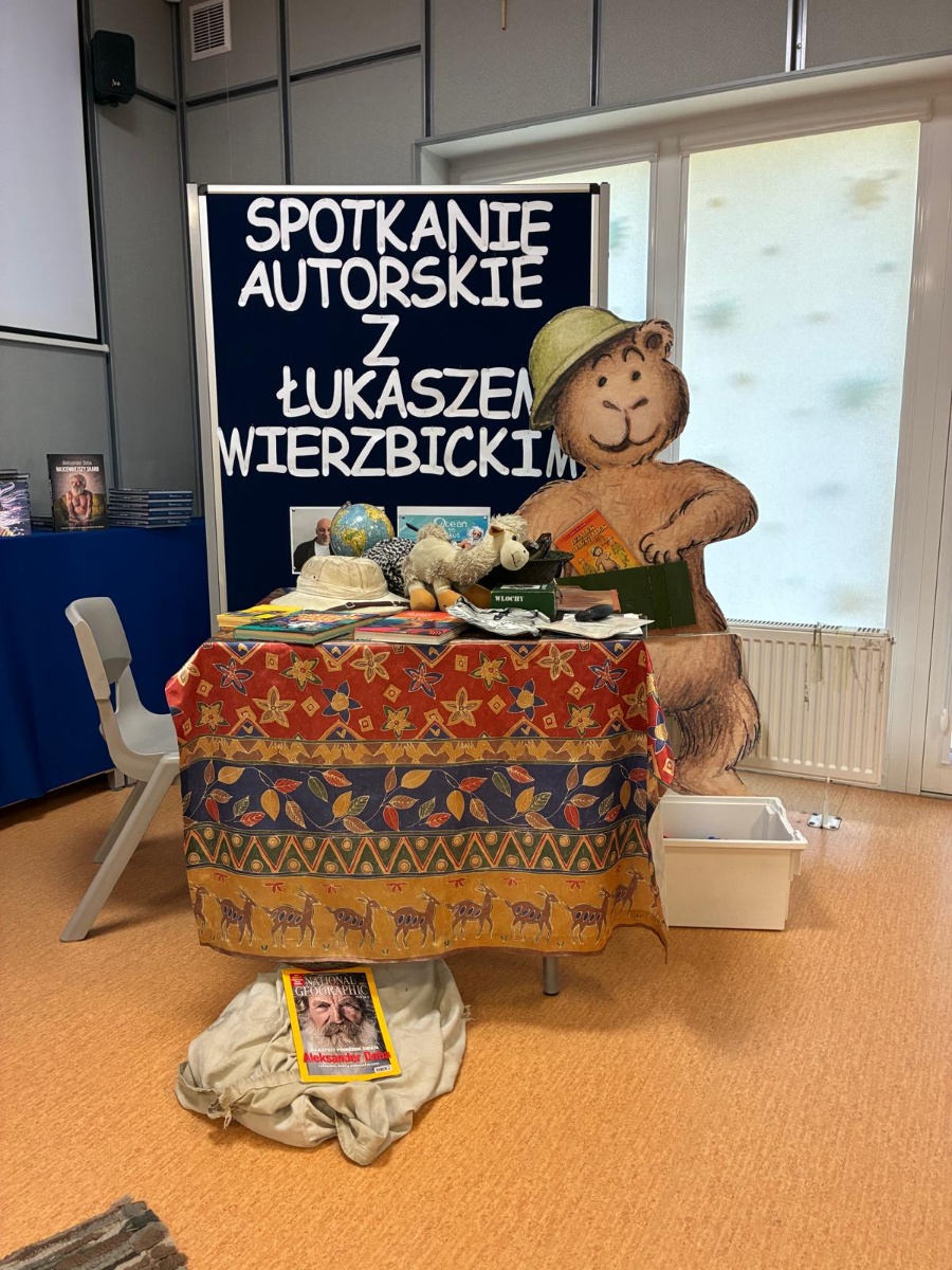 Spotkanie autorskie z Łukaszem Wierzbickim